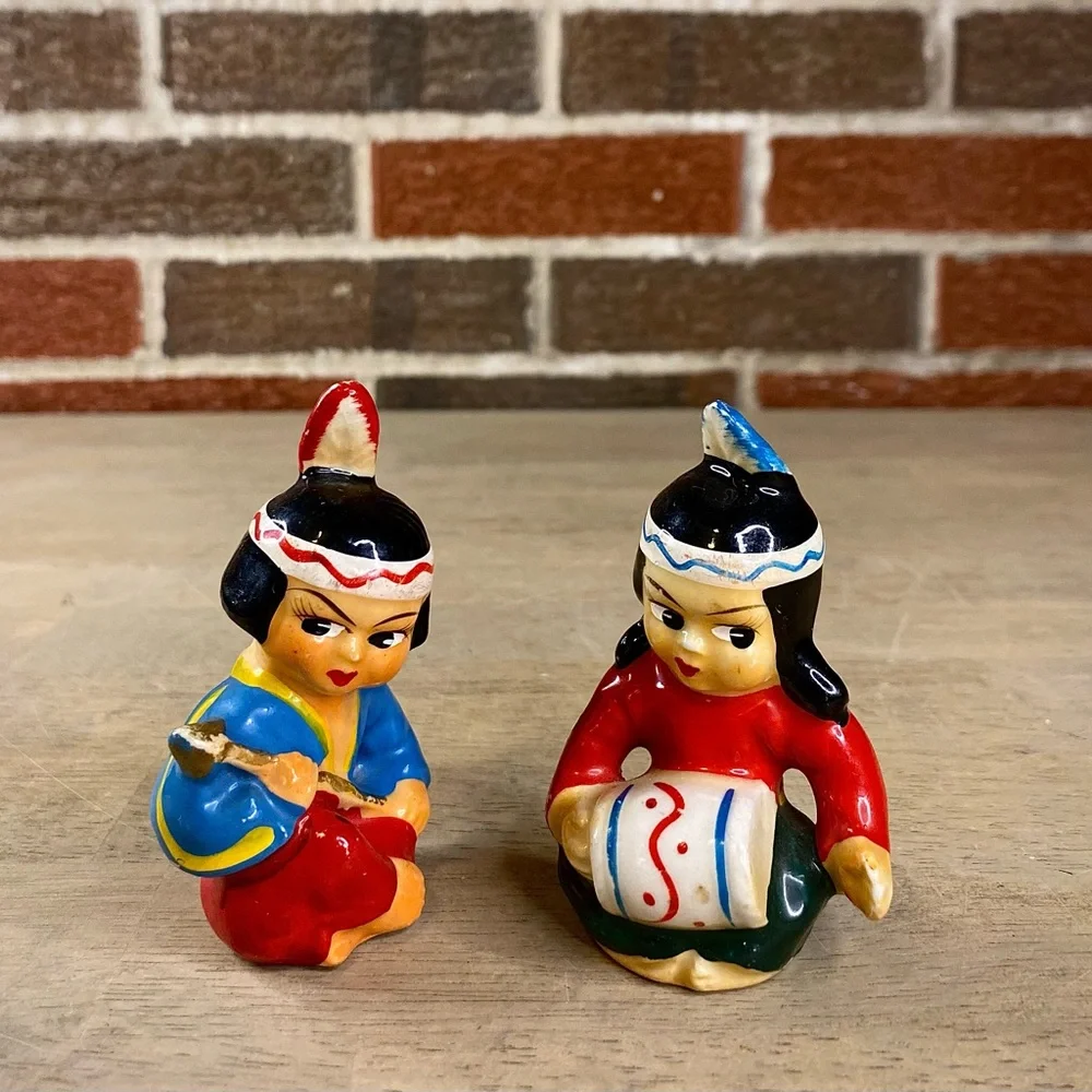 Vintage Native American Indian Salt & Pepper‎ Shaker Set Japan